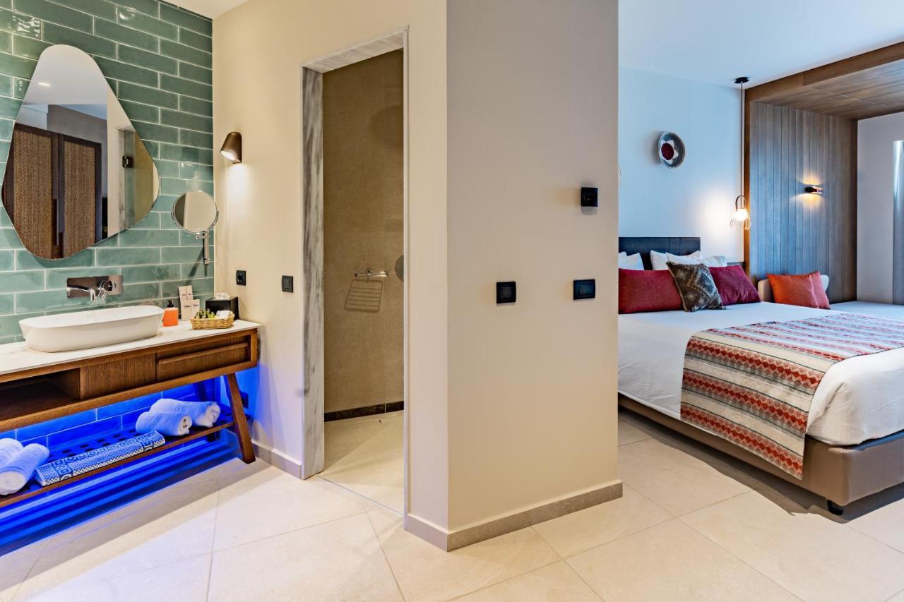 Minos Ambassador & - Adults Only 5*